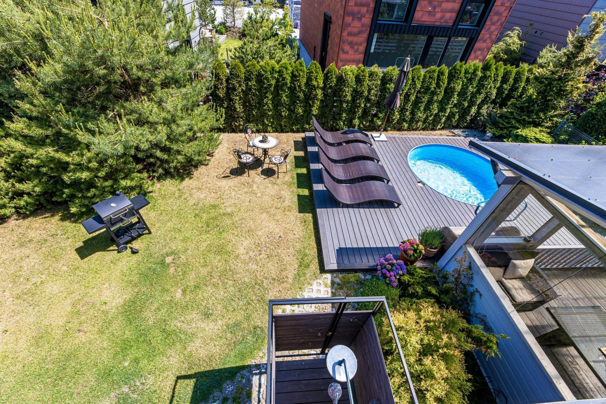 פלאנגה Villa With Private Pool Laumes Juosta מראה חיצוני תמונה