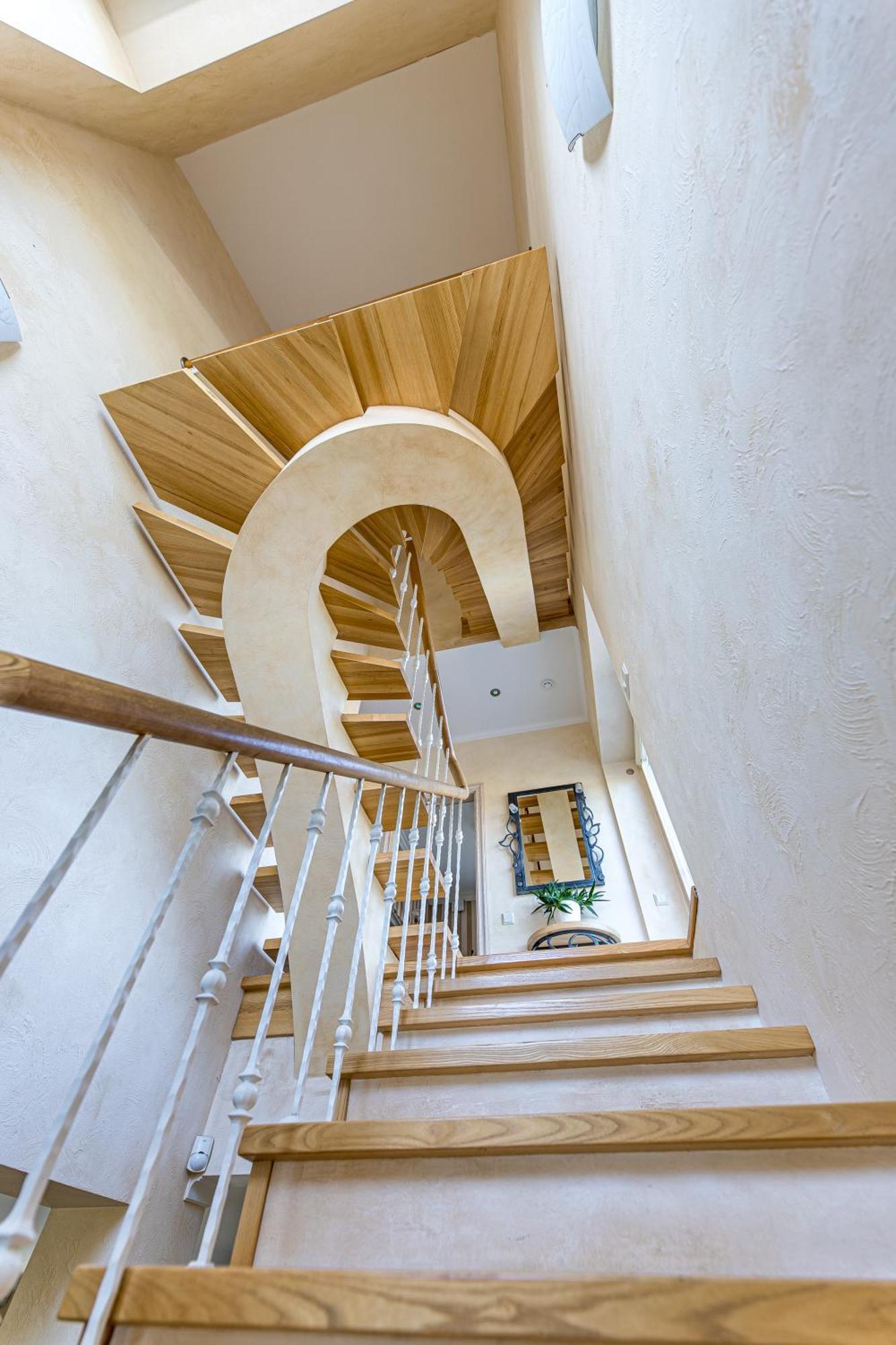 פלאנגה Villa With Private Pool Laumes Juosta מראה חיצוני תמונה